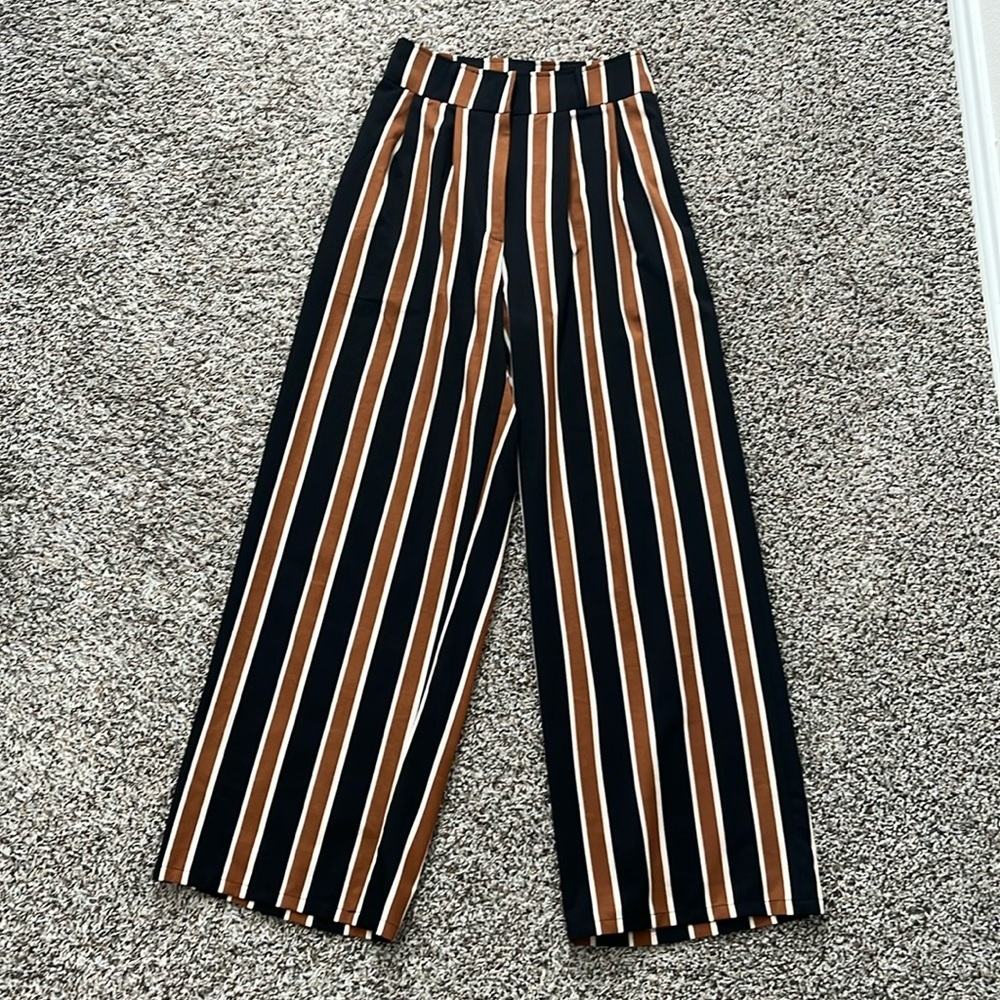 High Waist Pleat Stripe Slacks - M
